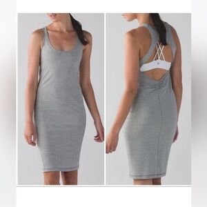 🍋 18-23” PTP Go For It dress Sz 10? Love lululemon 🥰 picnic play